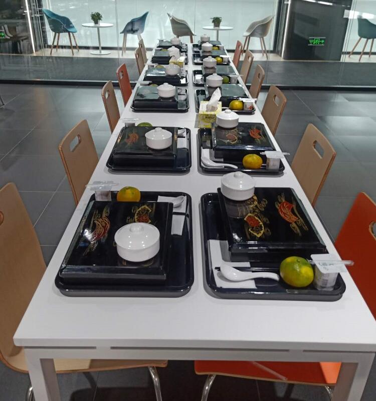 北京奔馳員工開餐圖